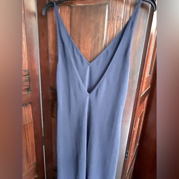 Josie by Natori Sleek Silky Sexy Comfy Navy Blue  Nightgown - Picture 3 of 4